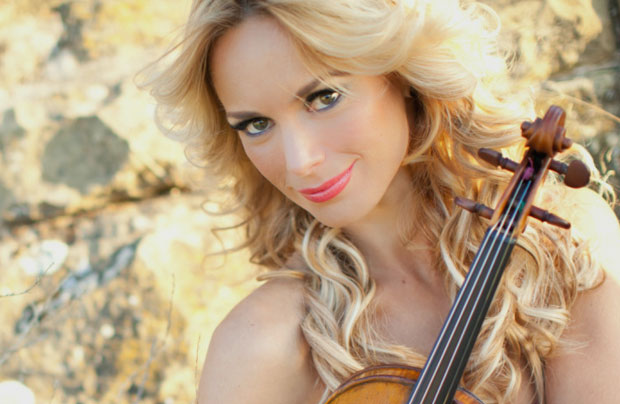 ВИОЛИНА ЗВЕЗДАНОГ ТОНА: Керолајн Кембел први пут у Београду